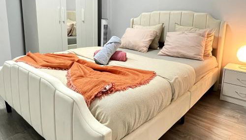 Chachino Guesthouse -5 Mins walk to Train & Bus Station - Foto 5, towels, wardrobe, heating