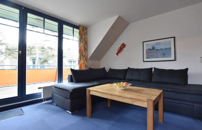 Stylish Family Stay by Beach - Photo 7