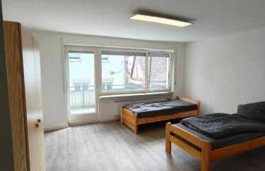 Mobilierte Monteuerswohnungen mit 7 Betten Stuttgart, Böblingen, Reutlingen, Waldenbuch - Tübinger - Photo 1