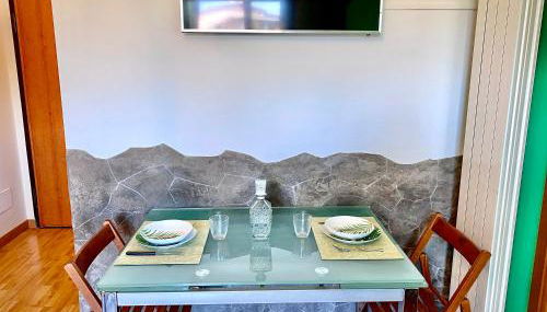 Malpensa Home 2' from MXP, 15' public shuttle free self-check-in - Foto 4