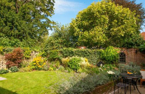 Miller Cottage a luxury 1550's cottage in the Historic centre of Saffron Walden - Foto 22