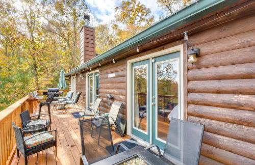Lakemont Mountain Cabin with Game Room and Hot Tub! - Foto 35