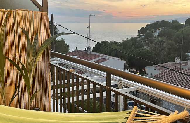 Your Retro Beach Front Hideaway in Salou - Photo 40