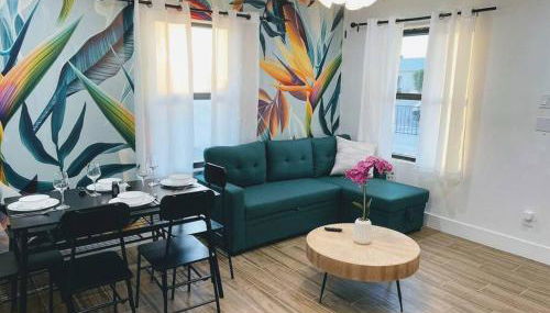 Phoenix Retreat - 2 Bedroom Home with King-Size Bed - 3 Smart TVs - 10 min from Airp - Unit A - Foto 5