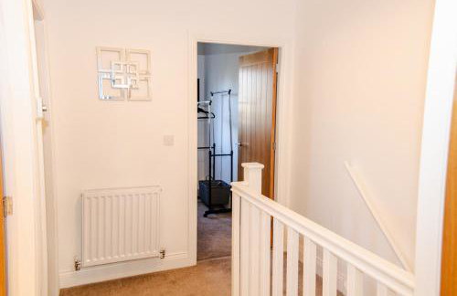 City Centre - FREE PARKING, BUSINESS STAYS, FAMILIES, RELOCATORS - Foto 14