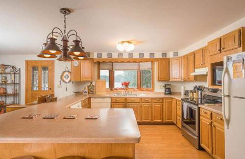 Lake House Family Vacation - Sleeps 12 Dock Kayaks Paddle Boards - Foto 12