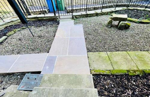 Swordfish Cottage **Next to the Harbour** - Photo 12