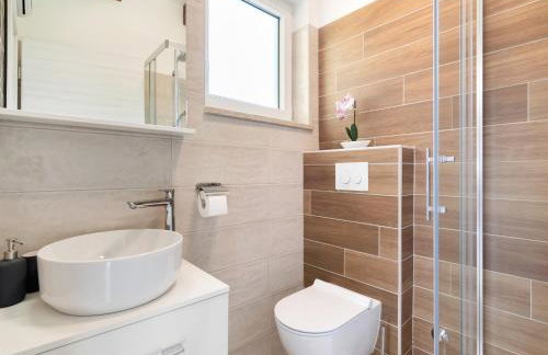 Quaint Holiday Home near Buzet with Terrace - Foto 49