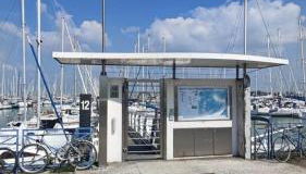 Sailboat land and sea, vegetated - Foto 4