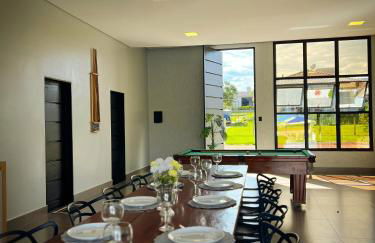 Casa Frente ao Lago com Piscina Aquecida no Melhor Condomínio - Foto 4