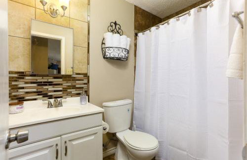Home near Sea World & Lackland - Foto 19