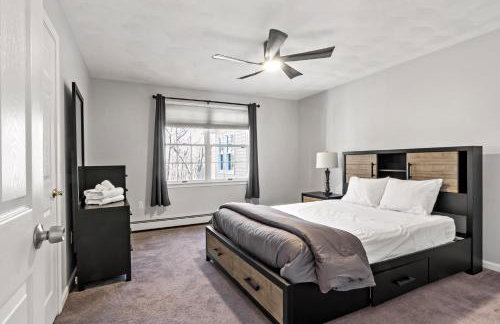 Entire Saunderstown Home with Pool - Foto 15