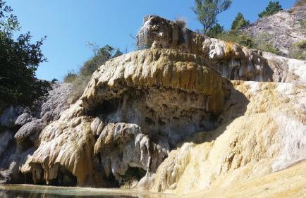 Le Pré Fleuri à Guillestre - Appartements neufs classés Meublés de Tourisme 3 étoiles- Climatisés- Parking privatif - Foto 24