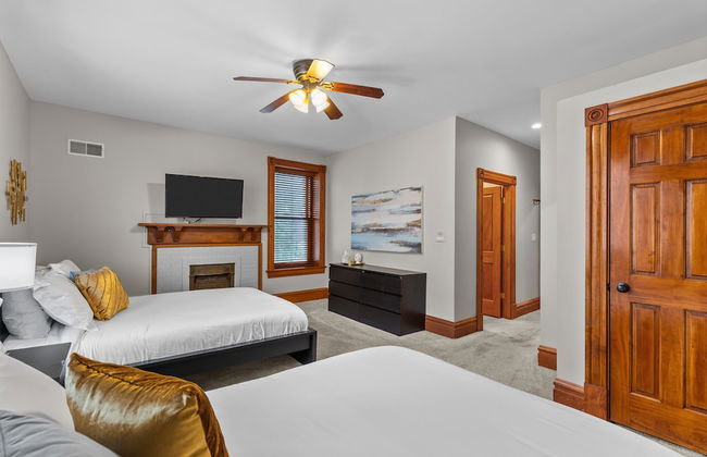 The Game Room Getaway | JZ Vacation Rentals - Photo 6