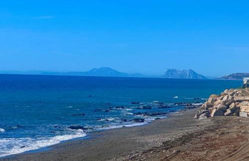 No10 - Beachfront Estepona close to port, 2 bedroom, 2 bathroom, sleeps 5 - Photo 50