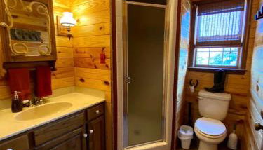 Cozy Cabin Rental and Cowboy Experience at a Tennessee Dude Ranch - Foto 2