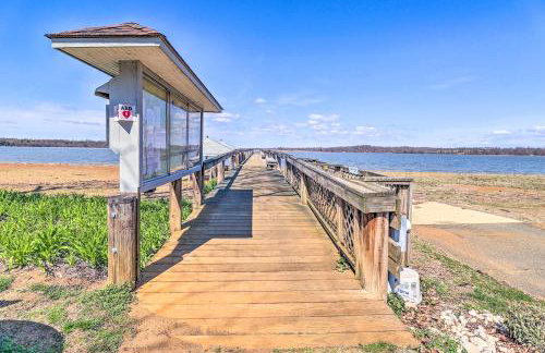 Family-Friendly Cottage, Walk to the Beach! - Foto 30