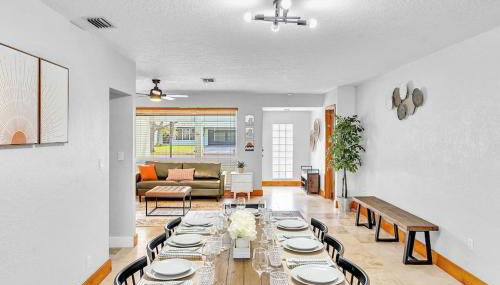 Pool Heat I Firepit and BBQ I 75"TV I Foosball I 581mbps - Foto 5