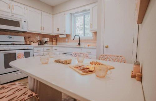 50 Shades of Pink-Private Hot Tub! - Foto 30