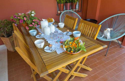 The Red House in Dassia - Foto 26