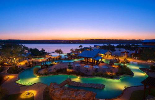 Your Lifetime Memories Create Here, Lake View, Infinity Pool, Jacuzzi & Pickleball - Foto 1