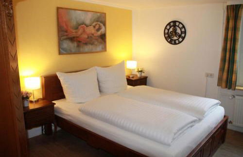 Ferienhaus Winterberg für 12 Personen Sauna Garten Garage Hund - Photo 12