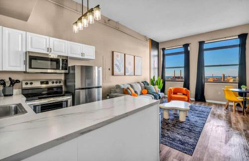 Colorful 2Bed Apt Heart of Downtown Lake Views - Foto 3