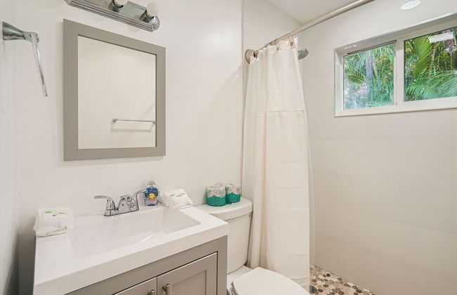 Amazing 2BR walking distance to Beach - Foto 28