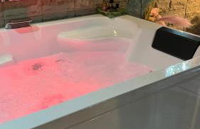 La cabane Romantique et sa balneotherapie - Foto 9