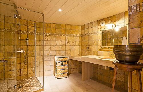 La Ferme d'Estafinette - Foto 3