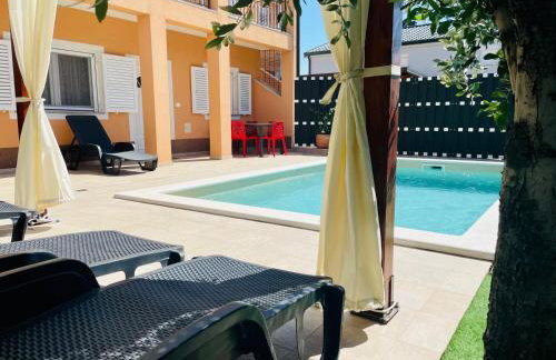 Boutique Apartment with Private Heated Pool - Photo 1