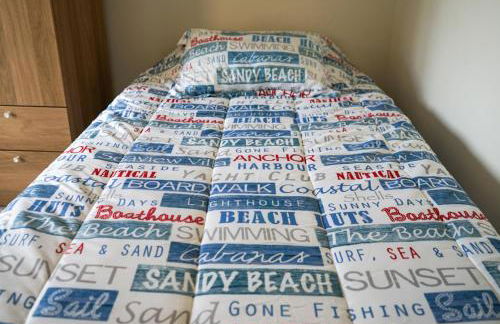 Casa Topacio, 3 bedrooms and 3 bathrooms in quiet street - Photo 23