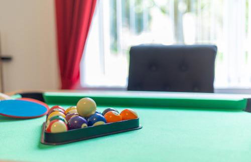 Elegant 3 Bedroom Detached House By Your Lettings Short Lets & Serviced Accommodation Peterborough With Free WiFi & Parking - Foto 3