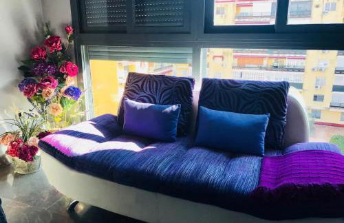 Precioso y moderno ático duplex de 2 habitaciones en Sevilla para 2 ó 3 personas con Jacuzzi - Foto 2