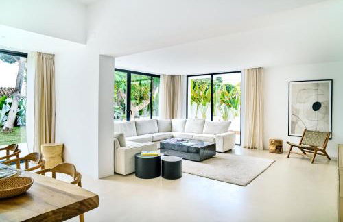 Villa Peman Luxurious Beachside Villa - Foto 30