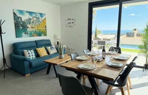 Preciosa villa con piscina privada y vistas al mar - Foto 7