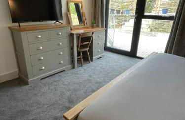 Gulland 4 Bed Sleeps 8 with Hot tub - Foto 18