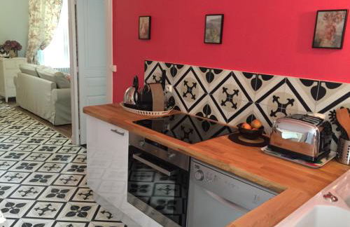 Loire Valley Medieval Getaway - Photo 23