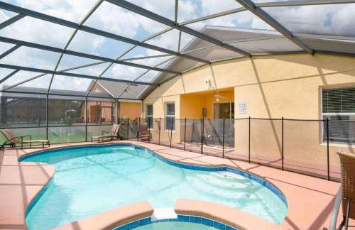 5 bedroom, 7 bed , 3 bathroom Midterm Rental Home with Pool and Game room, near Disney - Foto 2