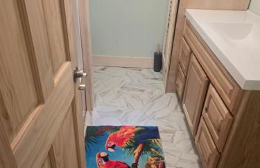 Fins up! Higgins Lake retreat - Foto 23