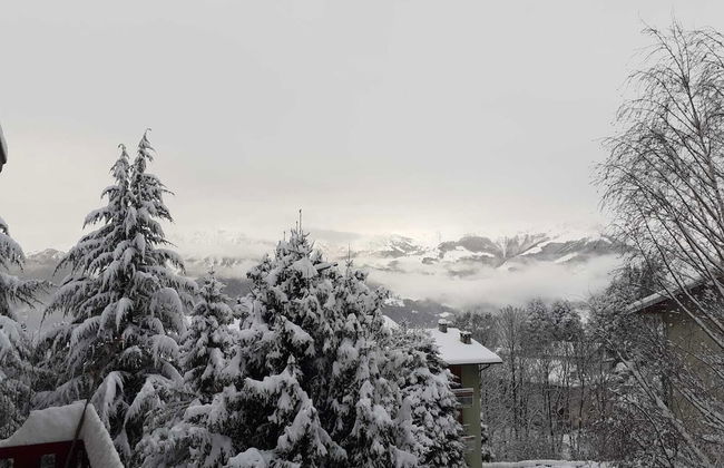 6guests-skiing-mountainviews-fireplace-freeparking - Foto 14