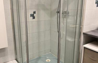 Bel appartement spacieux avec joli balcon arboré, calme, bien situé, centre ville - Foto 22