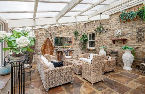 Sun Hill Farmhouse - Photo 16