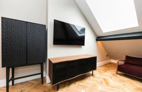 The West Wing at Hillthorpe Manor with Gardens & Private Hot Tub - Foto 2