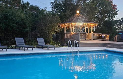 Relax! Pool/HotTub/TheaterRoom/Sleeps 15! - Foto 3