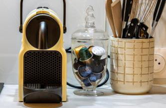 Cosy Haven Studio rénové, élégant Pougues les Eaux - Foto 12