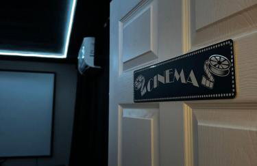 The Maze House Pool Theatre Room - Foto 43