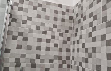 n&ghomesweethome Monet Elegante appartamento casa vacanze - affari - Foto 25