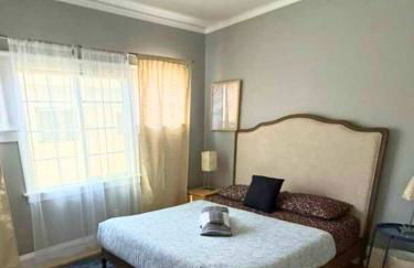 Oak Manor - Chic & Stylish 2BR Apartment Retreat - Photo 67