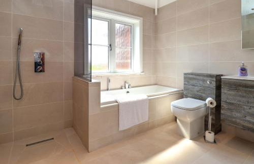 Dolly's House - Photo 33